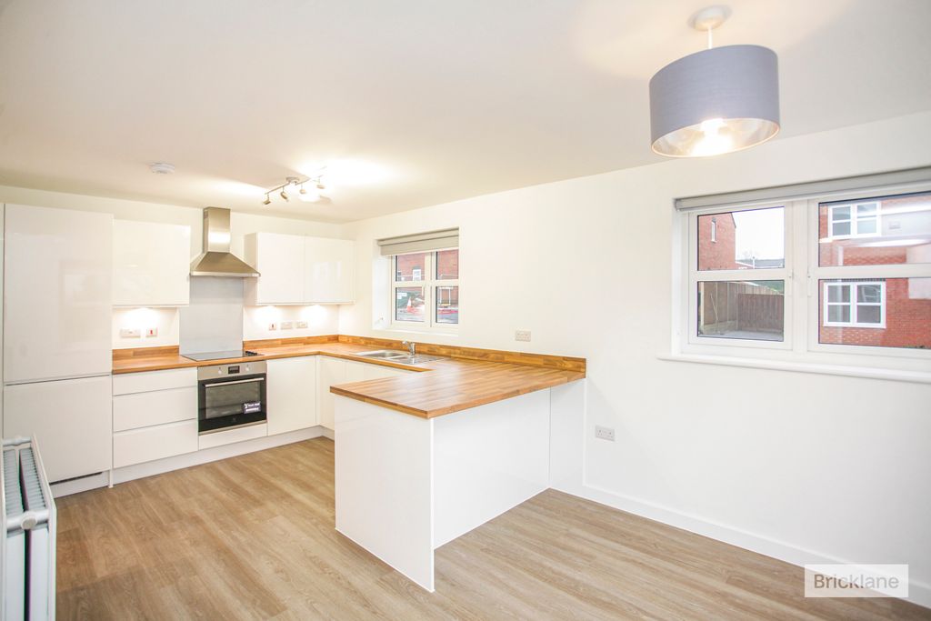 Property photo 3 of 15 Image