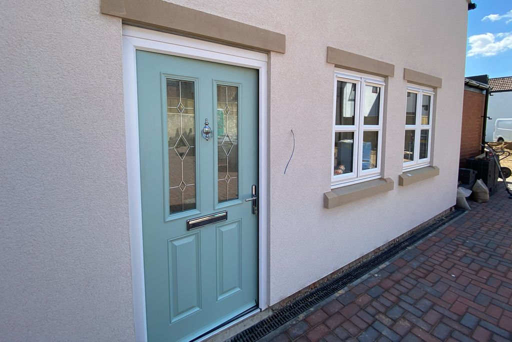 Property photo 1 of 14