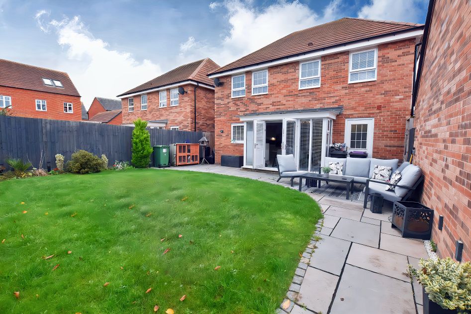 Property photo 3 of 20 Rear Aspect