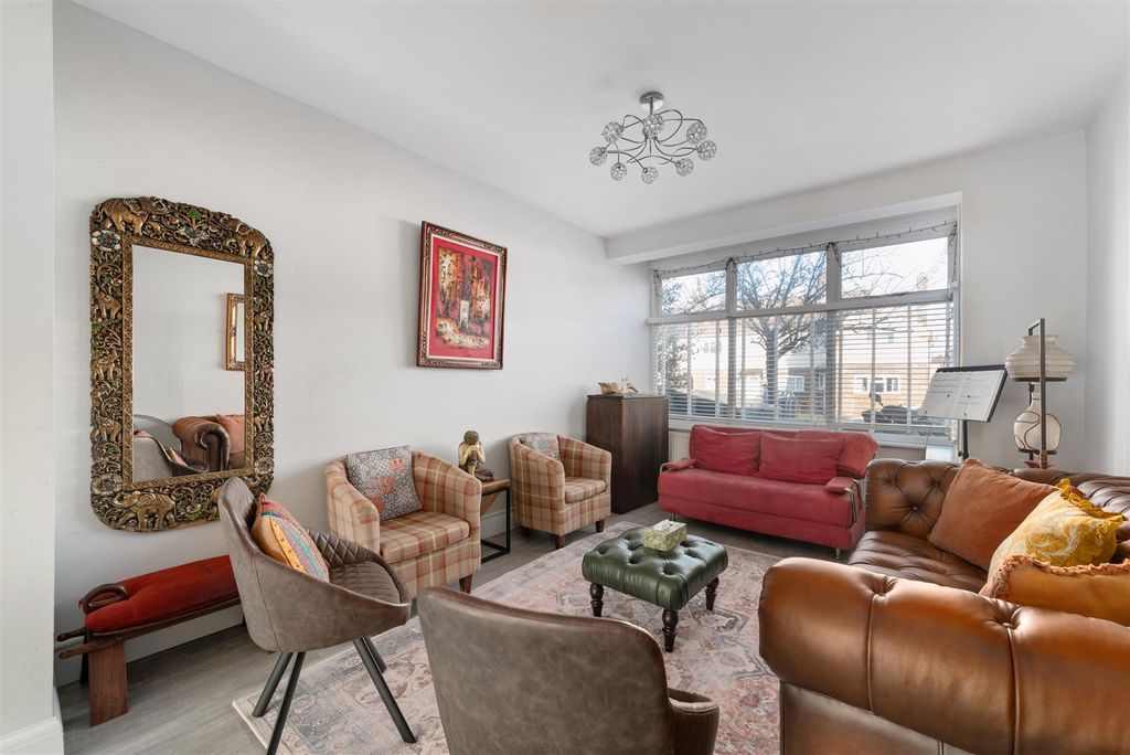 Property photo 2 of 12 Reception Room