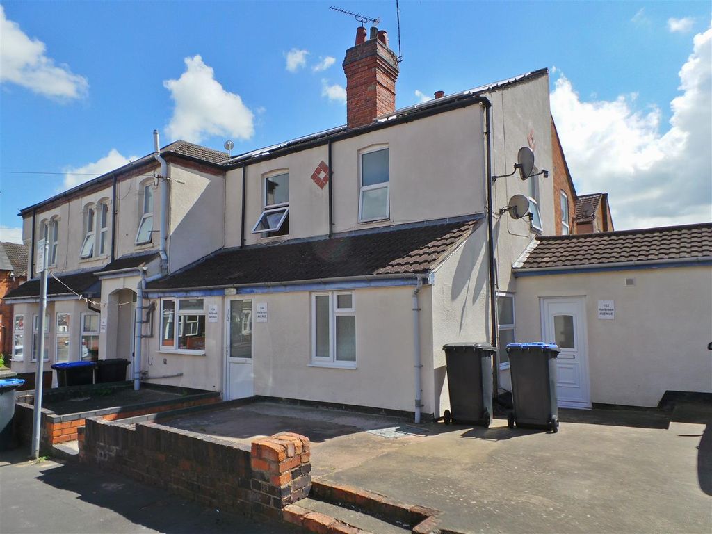Property photo 1 of 6 Holbrook Avenue 104.Jpg