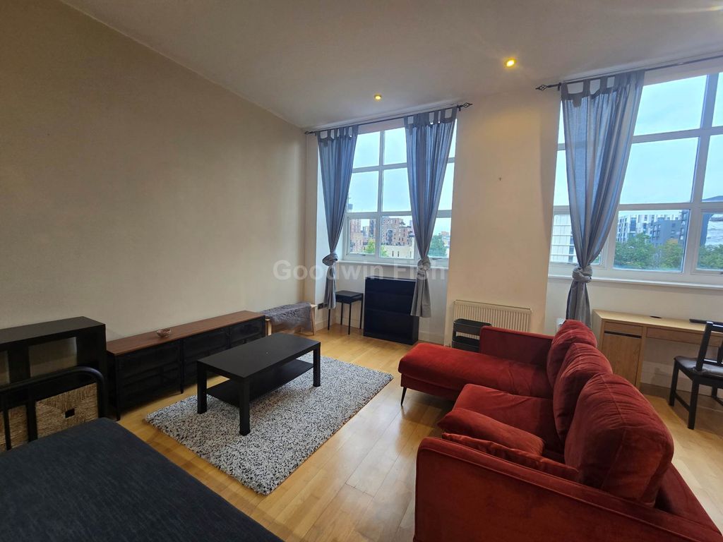 Property photo 3 of 10