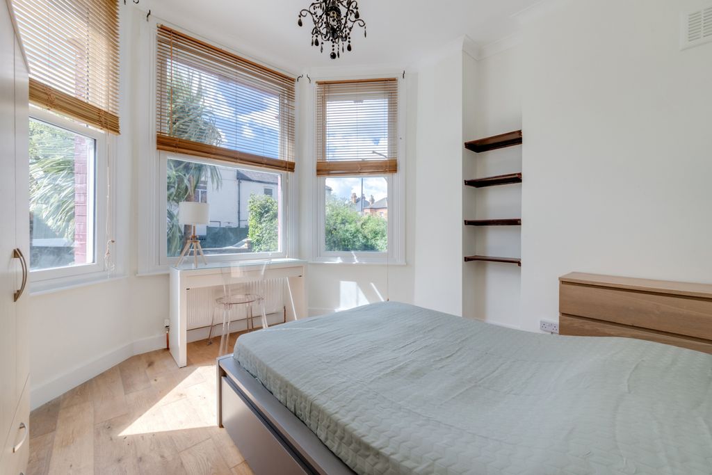 Property photo 3 of 15