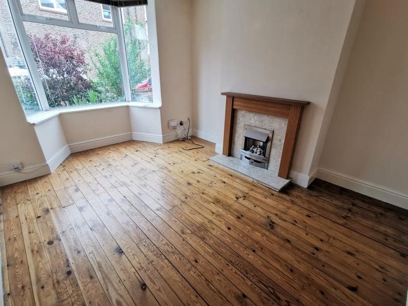 Property photo 3 of 11 3