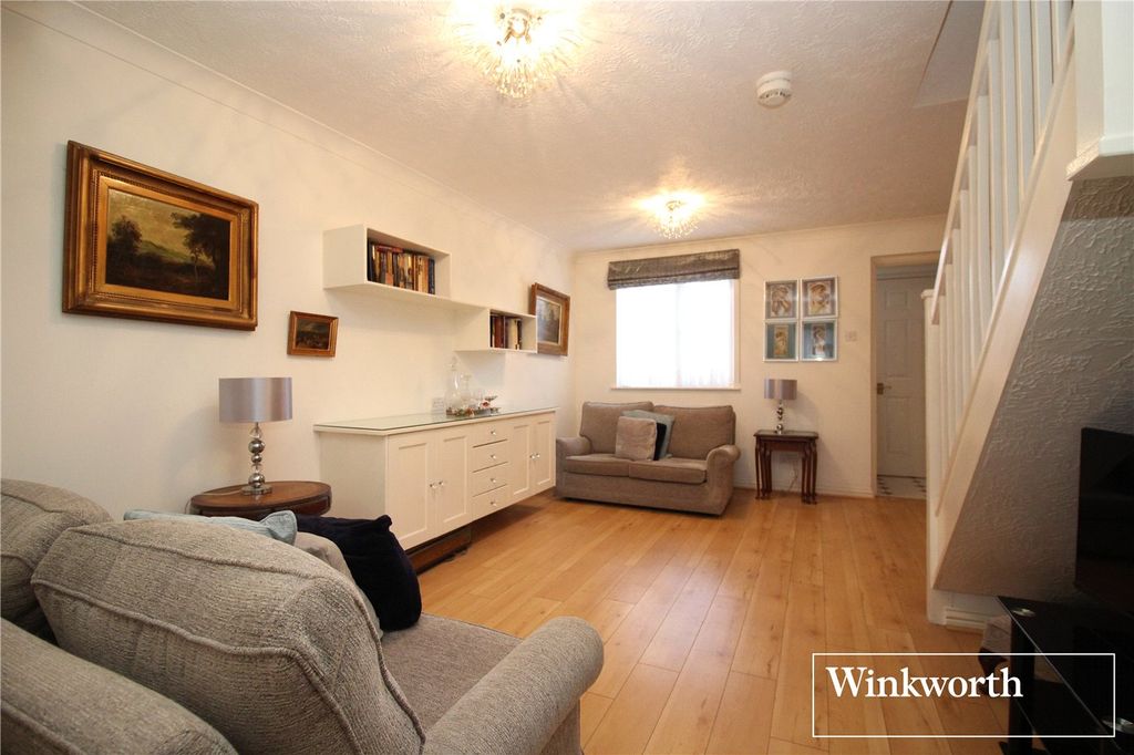 Property photo 2 of 14 Picture No. 04