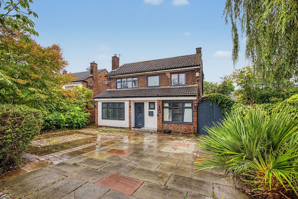 Property photo 1 of 15