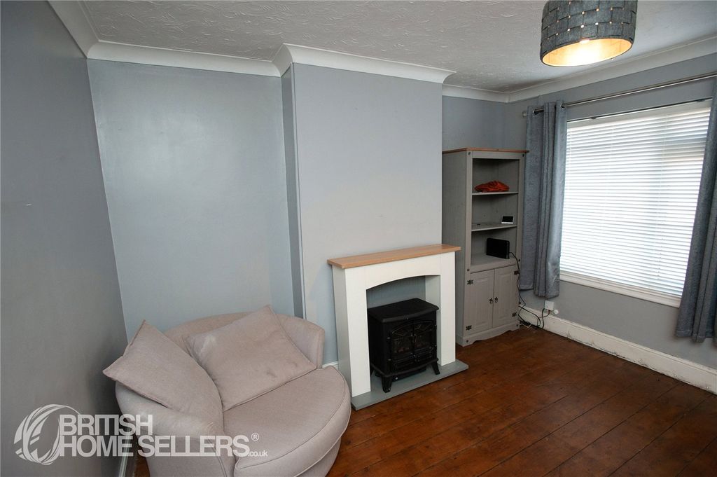 Property photo 3 of 23 Picture No. 22