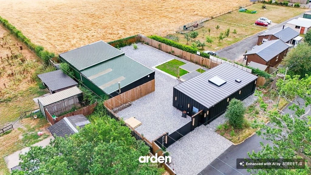 Property photo 1 of 22