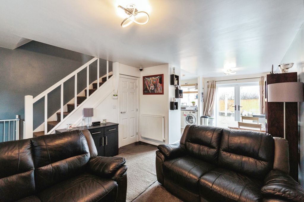 Property photo 2 of 17 Photography