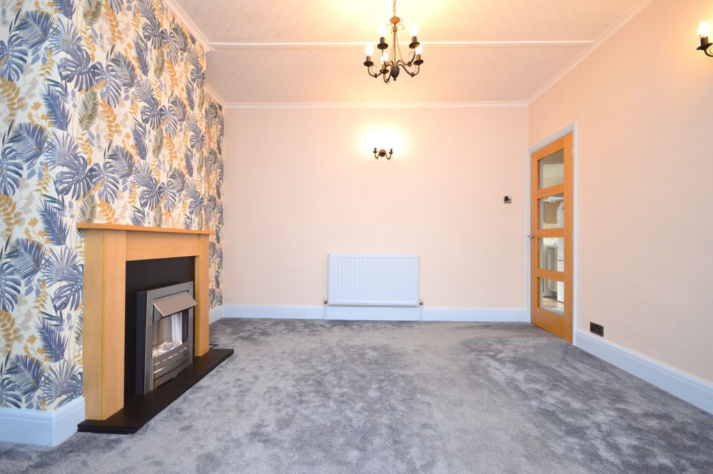Property photo 1 of 16 3 Bedroom Terraced House To Rent