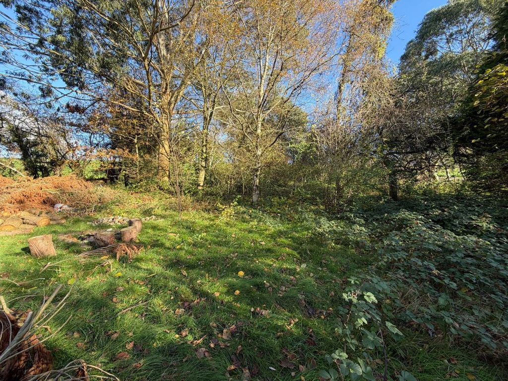 Property photo 3 of 5