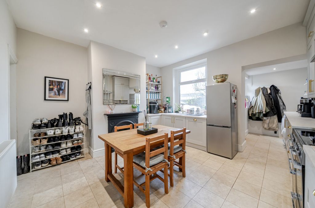 Property photo 3 of 14 1453406-5-69F4F8d...
