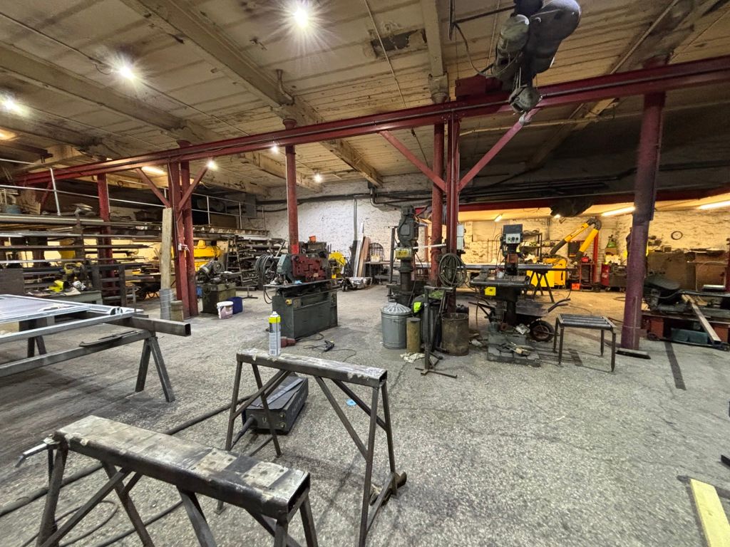 Property photo 3 of 7 Photo 3