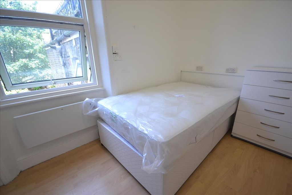 Property photo 2 of 2