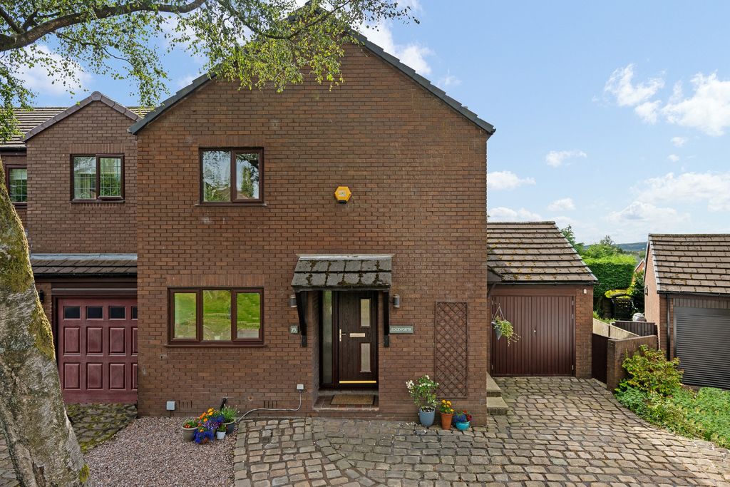Property photo 2 of 50 4315803