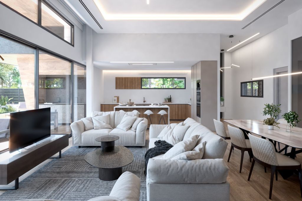 Property photo 3 of 11