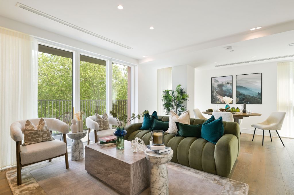 Property photo 1 of 14 Empire House, 404- (1).Jpg