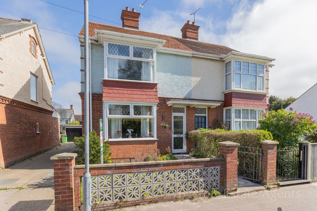 Property photo 1 of 14