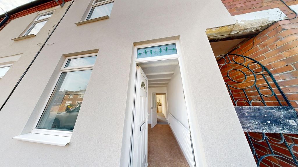 Property photo 1 of 12 1.Jpg