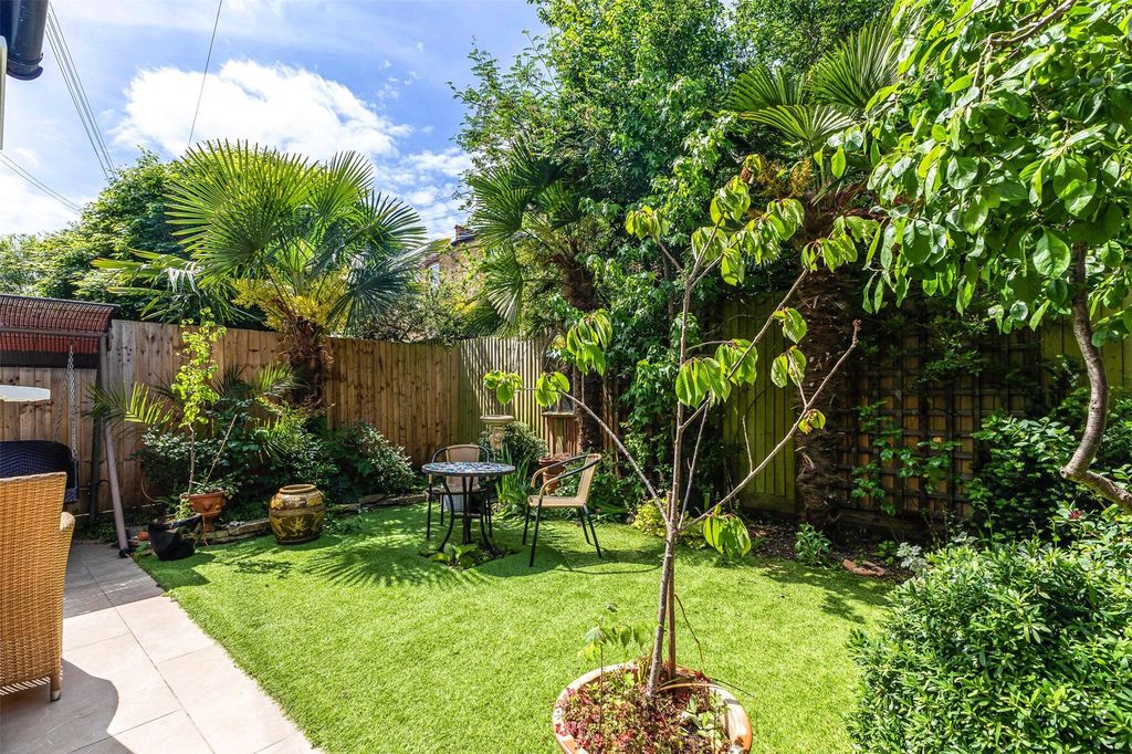 Property photo 3 of 26 Picture No. 41