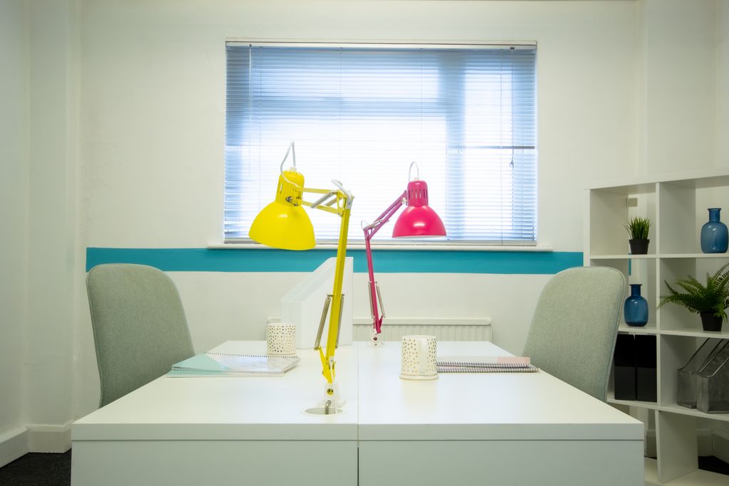 Property photo 1 of 7 Office Suites To Let