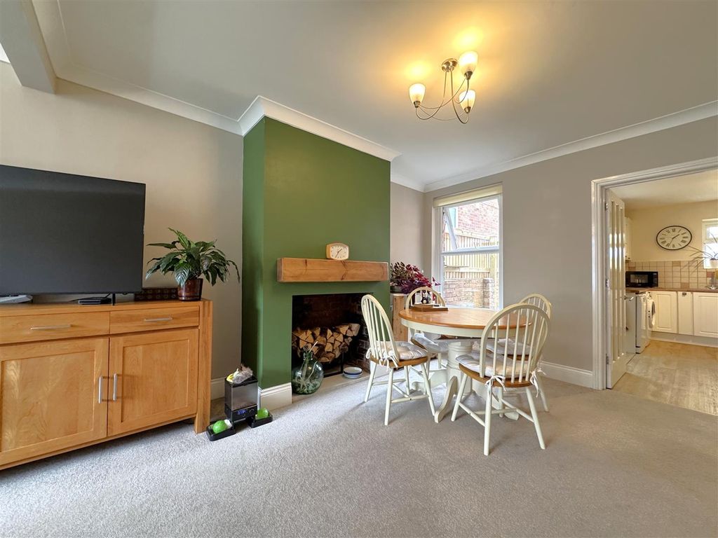 Property photo 3 of 23 3.Jpeg