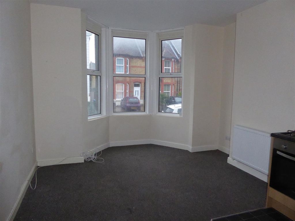 Property photo 2 of 6 019.Jpg