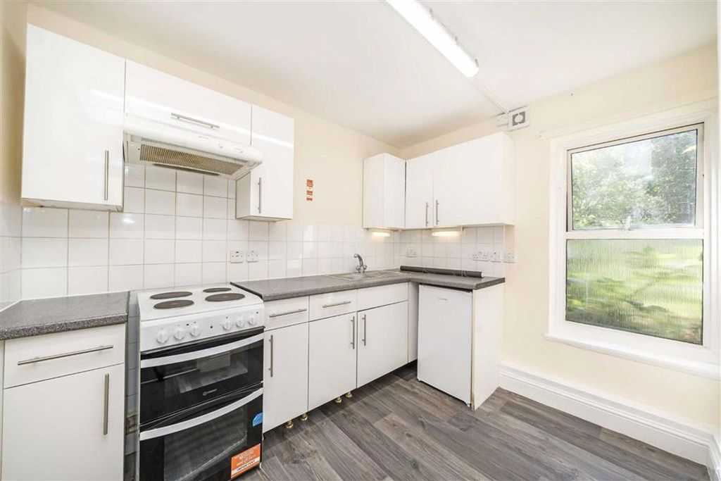 Property photo 3 of 3