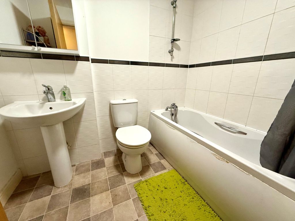 Property photo 3 of 8 Picture No. 03