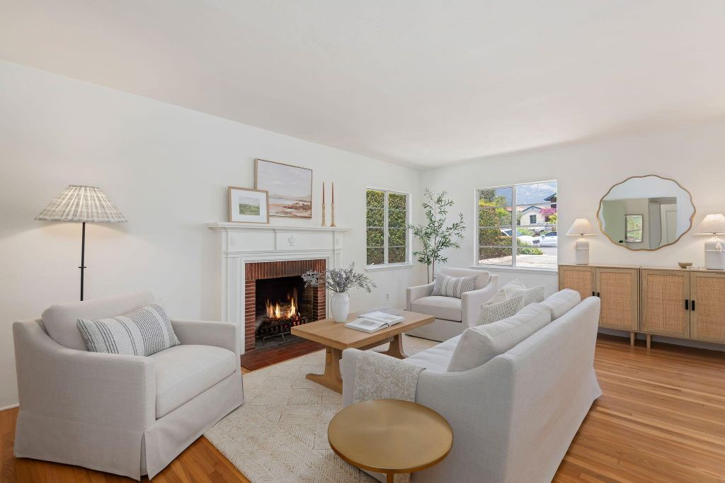 Property photo 3 of 10 <Alttext/>
