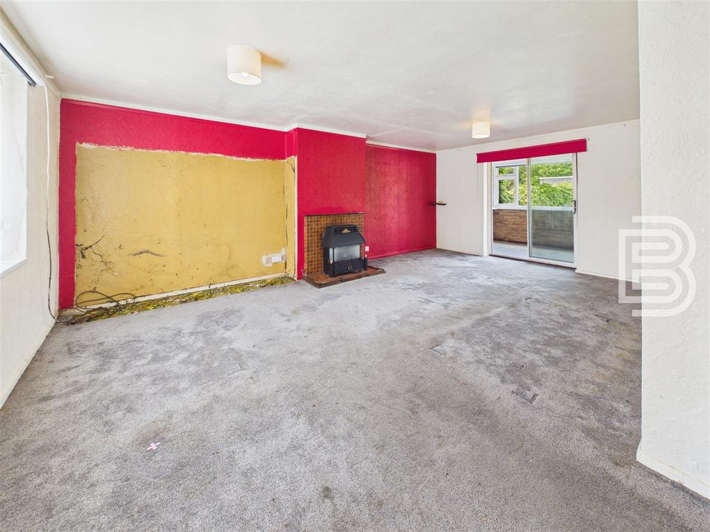 Property photo 2 of 16 Cam03823G0-Pr0131-Still003.Jpg