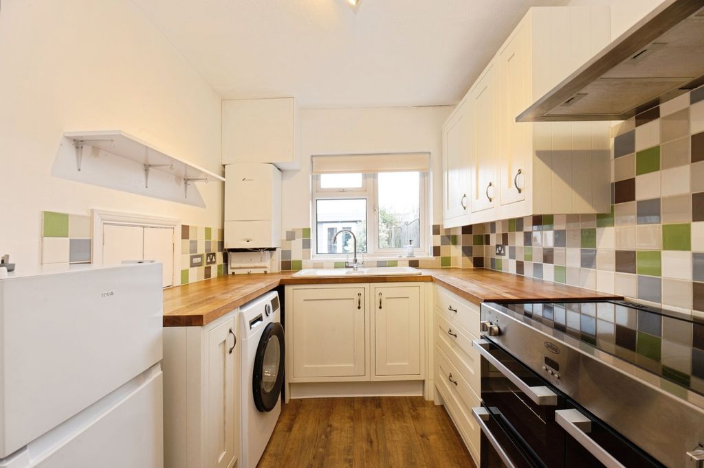 Property photo 3 of 13 Pbox-Img.Jpg