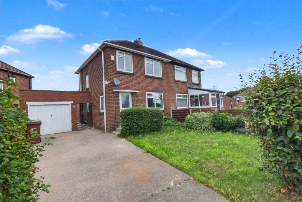 Property photo 1 of 16 Front Exterior