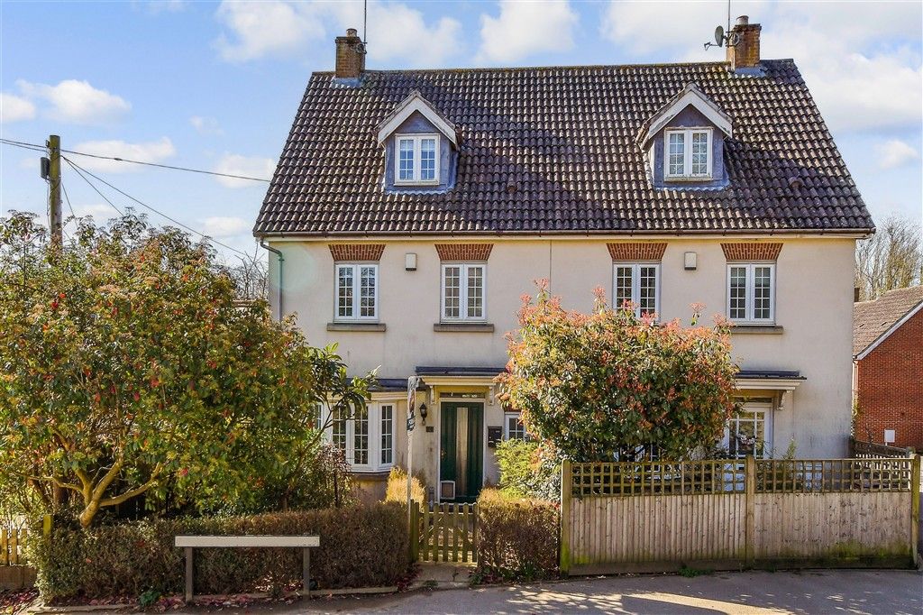 Property photo 1 of 17 Front