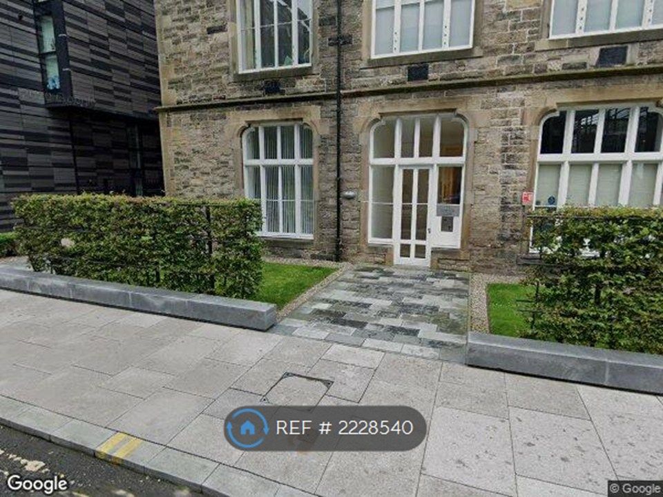 Property photo 2 of 9