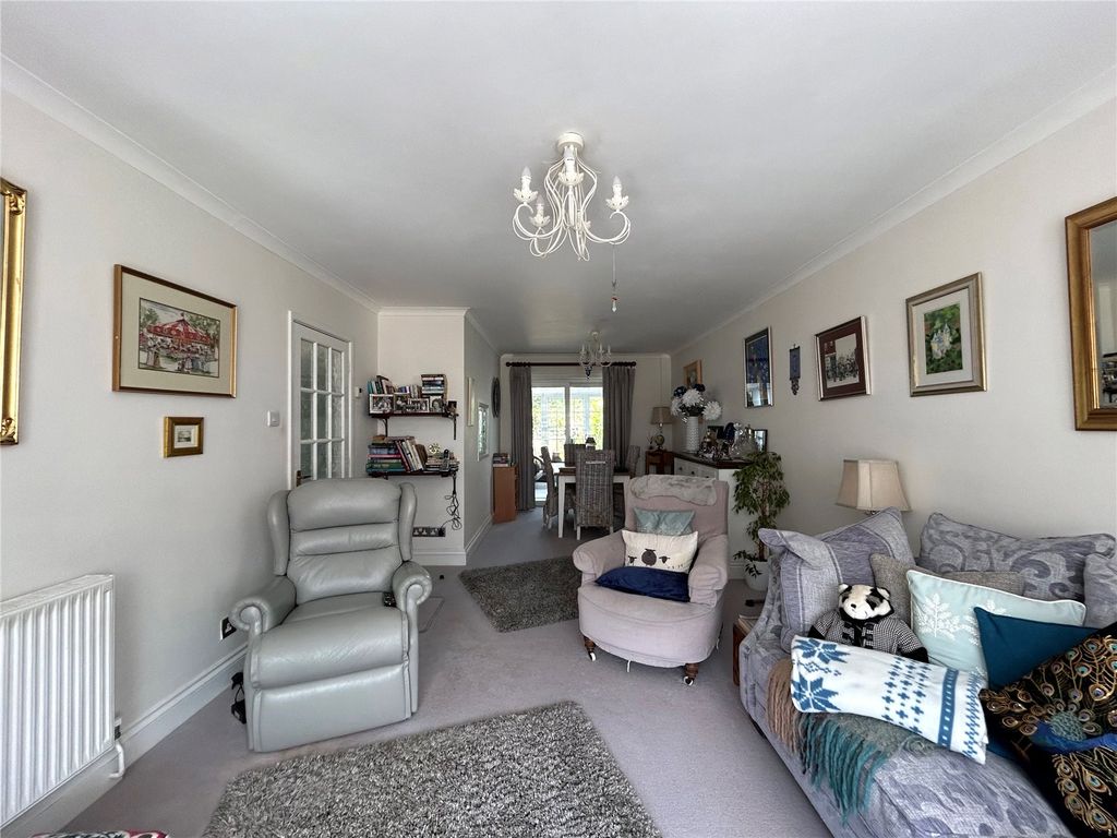 Property photo 3 of 14 Picture No. 17
