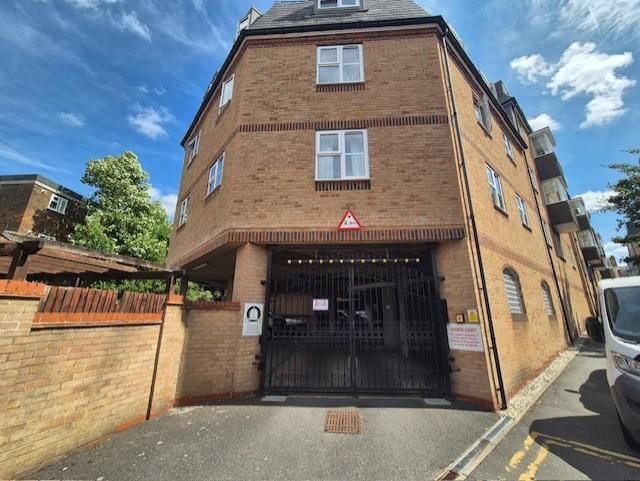 Property photo 1 of 11 Front