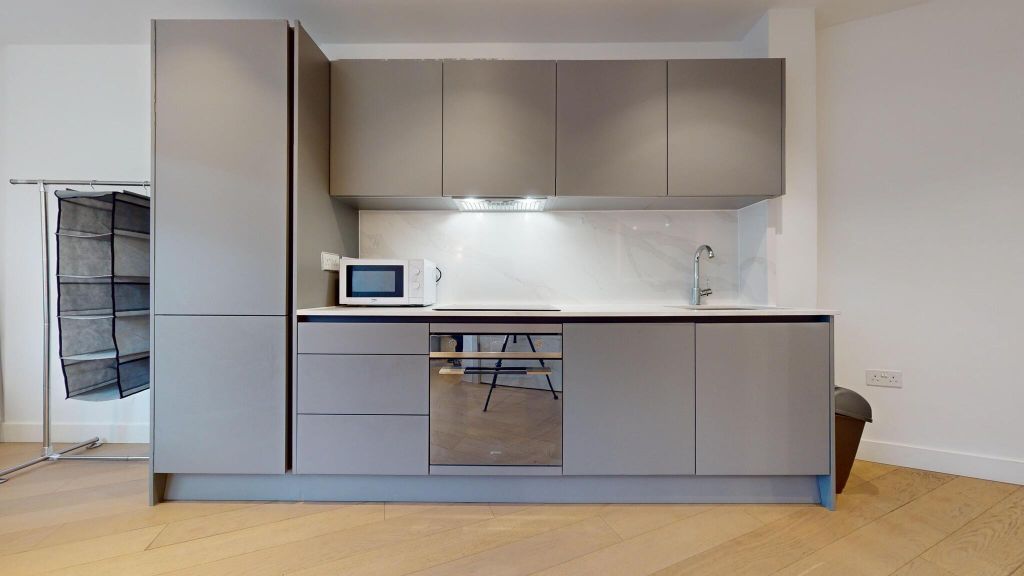 Property photo 2 of 16 Kitchen