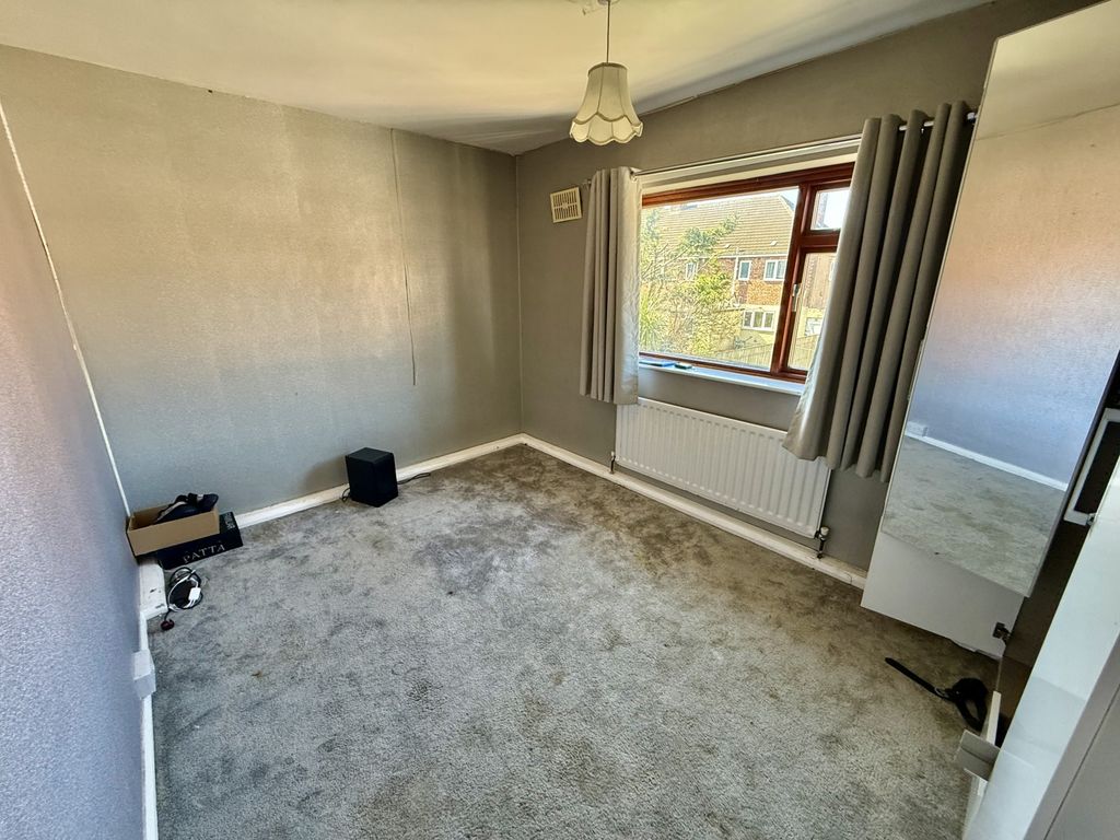 Property photo 3 of 4 Img_2526