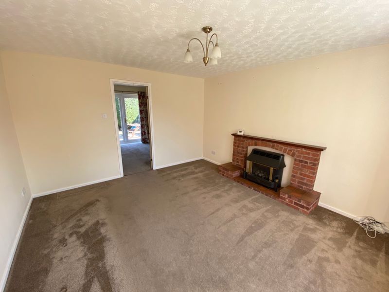 Property photo 3 of 16 Photo 12