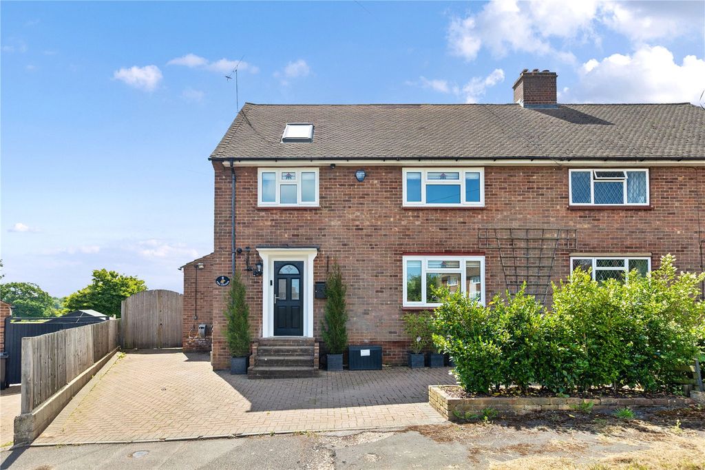 Property photo 1 of 16 Front