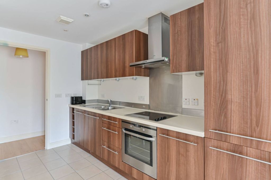 Property photo 2 of 12