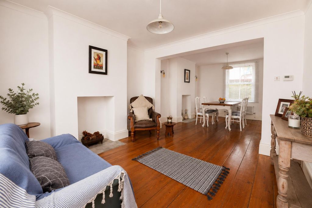 Property photo 1 of 14 Dining/Living Room