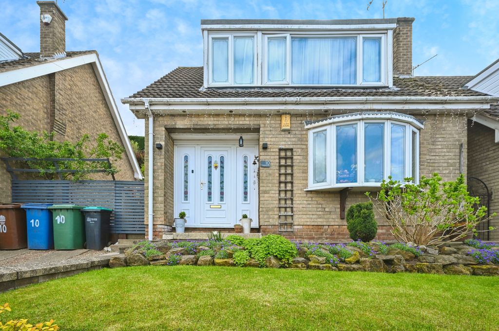 Property photo 1 of 15 Front