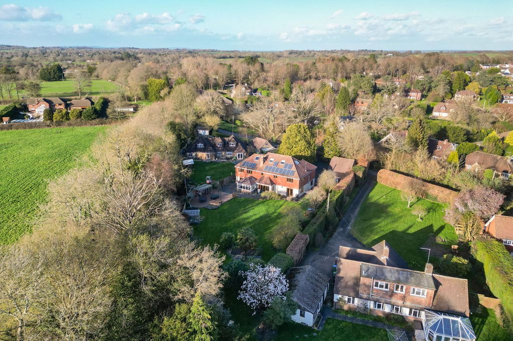 Property photo 1 of 42