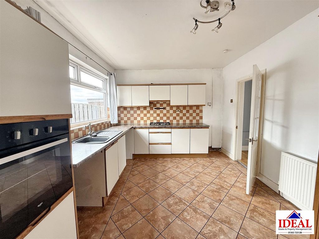 Property photo 2 of 9 Image00009 (1).Jpg