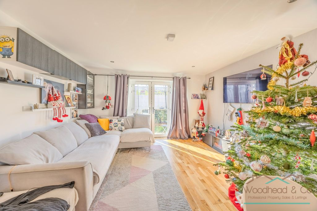 Property photo 3 of 9 FM4A3482-Hdr