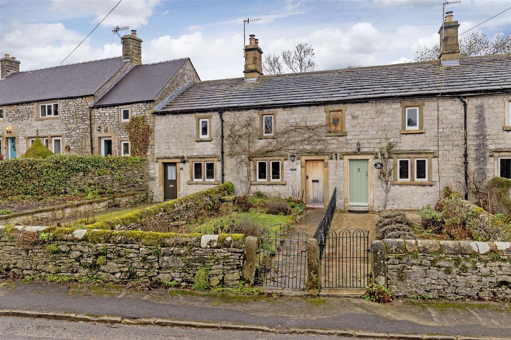 Property photo 1 of 18 Front External-1.Jpg