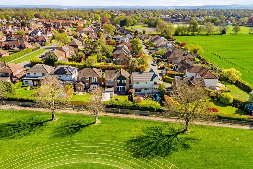 Additional image 4 of 4 bed detached house for saleMellor Crescent, Knutsford WA16