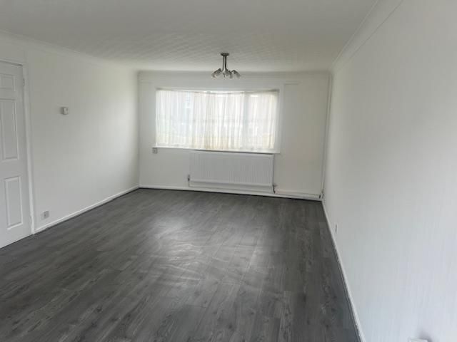 Property photo 3 of 12 Img_4464.Jpg